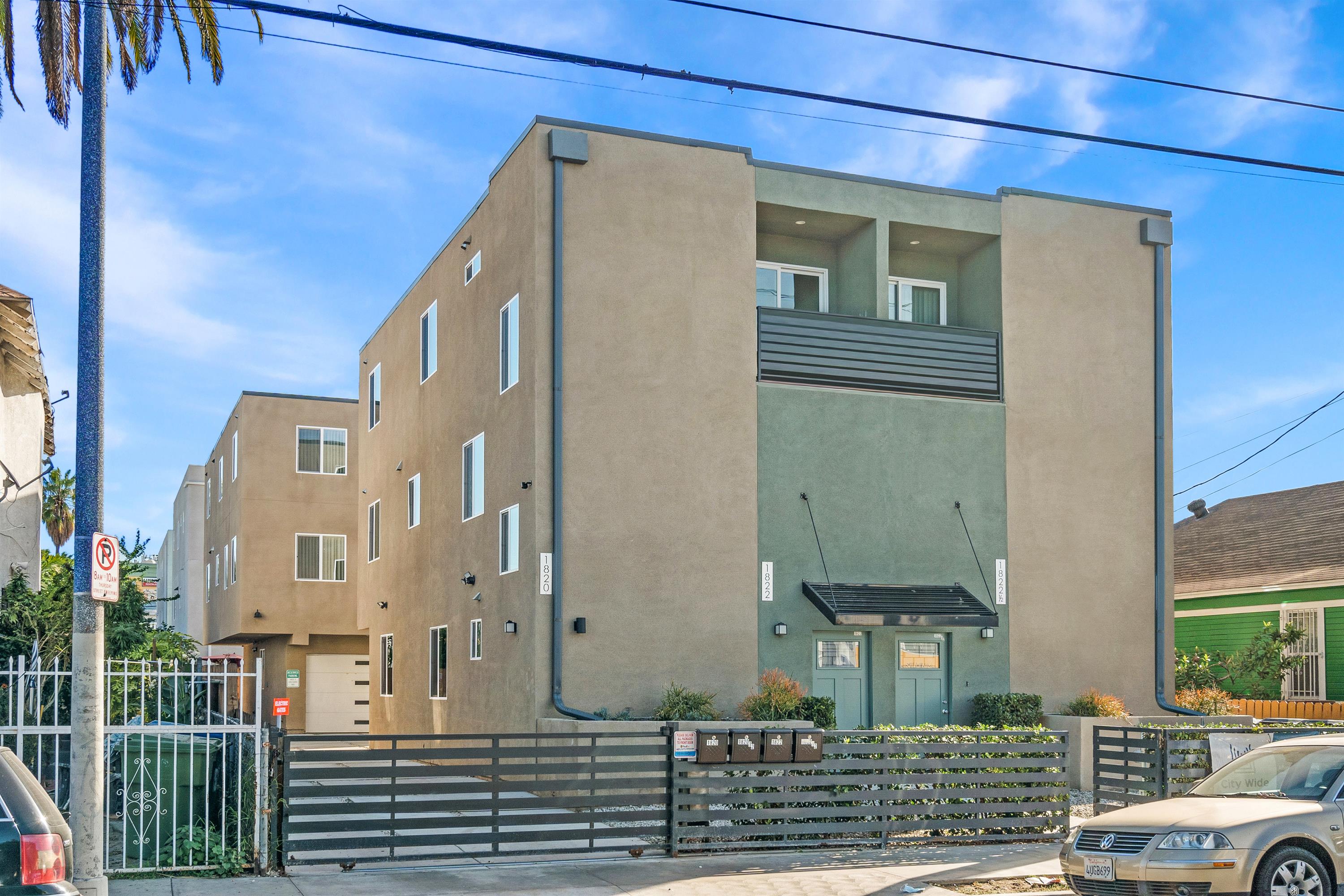 Property main image